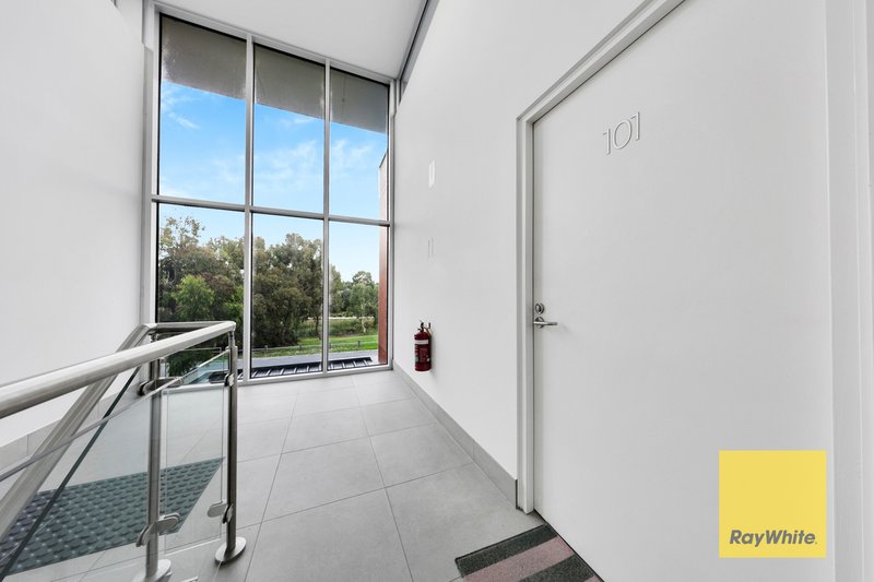 Photo - 101/32 Ducal Parkway, Mernda VIC 3754 - Image 15
