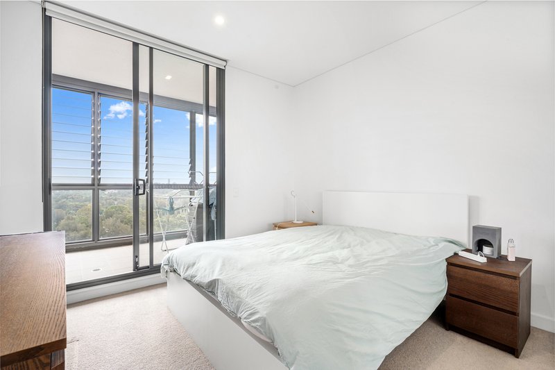 Photo - 1013/20 Chisholm Street, Wolli Creek NSW 2205 - Image 3