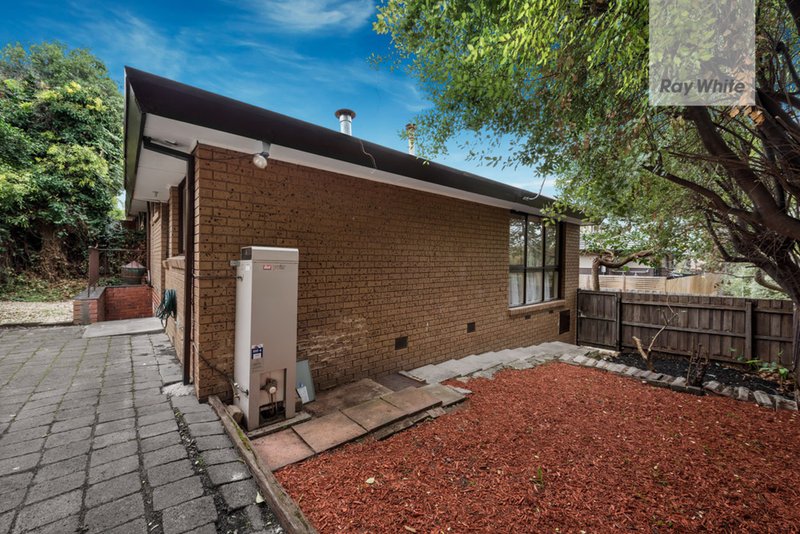 Photo - 10/14-16 Broughton Road, Surrey Hills VIC 3127 - Image 6