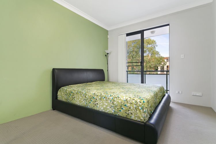 Photo - 10/14-18 Reid Avenue, Westmead NSW 2145 - Image 4