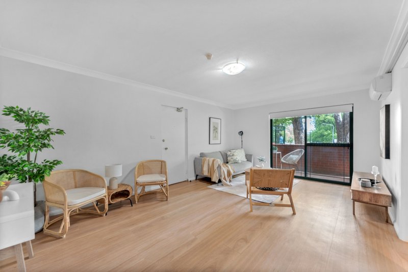 Photo - 10/14 Boolee Street, Reid ACT 2612 - Image 3