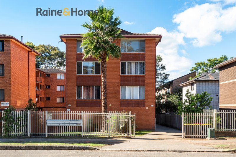 10/14 Forbes Street, Warwick Farm NSW 2170