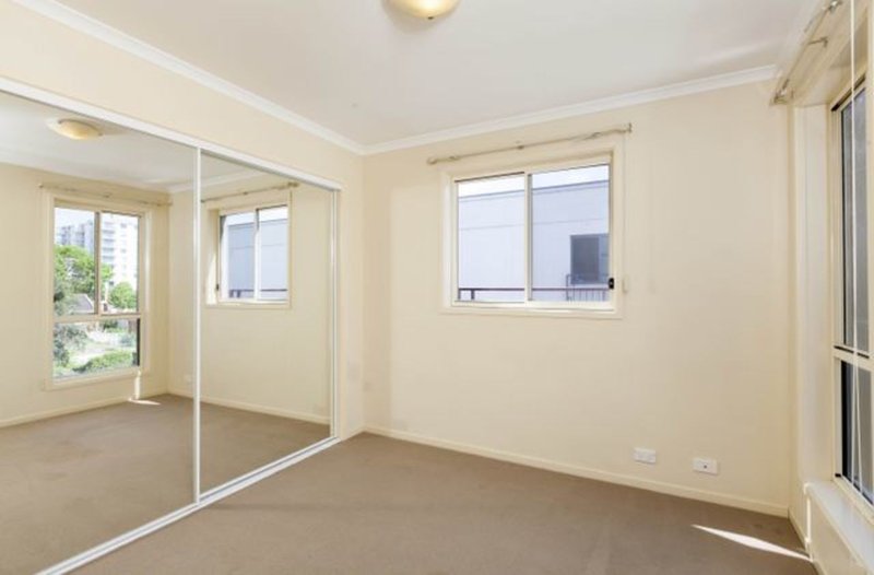 Photo - 10/14 Macleay Street, Turner ACT 2612 - Image 5