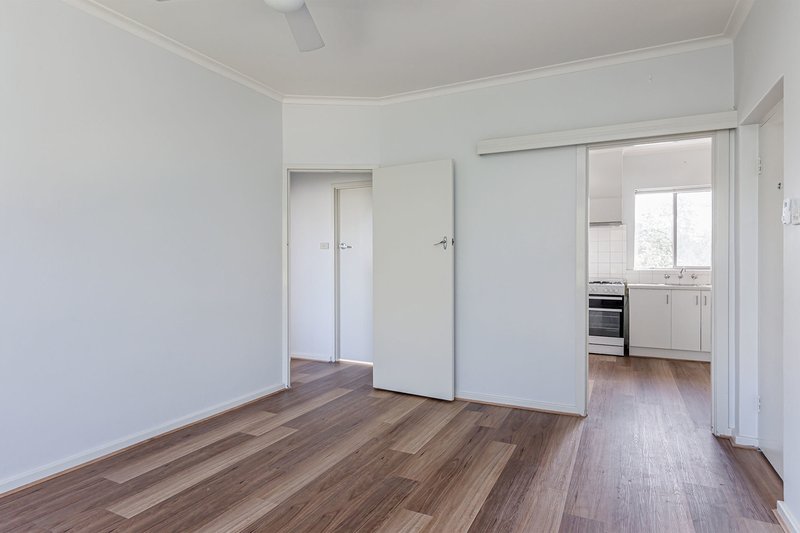 Photo - 10/14 Tusmore Avenue, Leabrook SA 5068 - Image 2