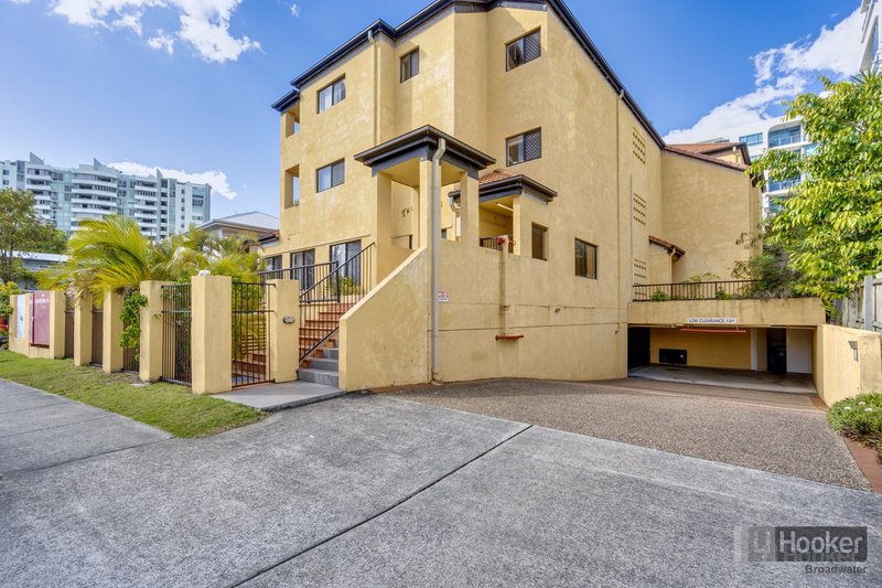 10/143 Frank Street, Labrador QLD 4215