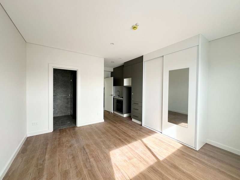 Photo - 10&14/70 Rawson Street, Wiley Park NSW 2195 - Image 5