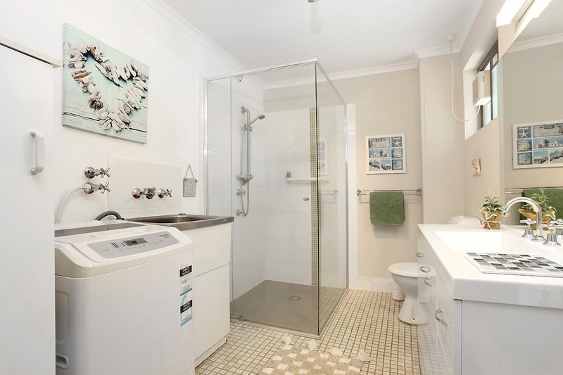 Photo - 10/15 Huth Street, Labrador QLD 4215 - Image 8
