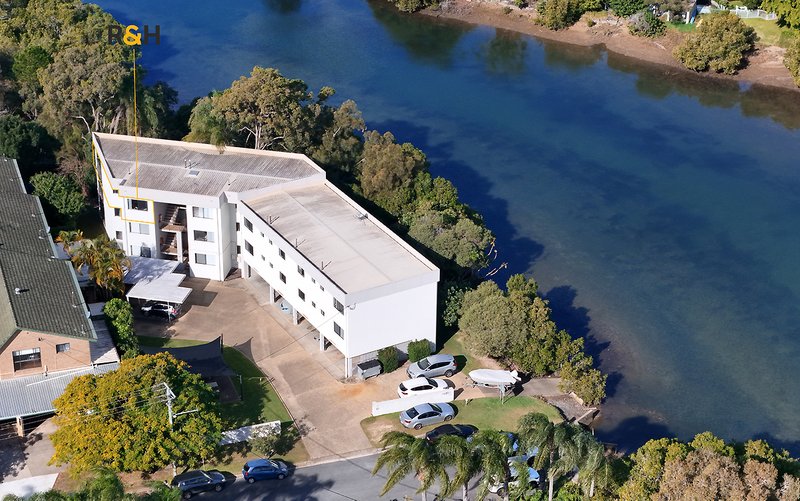 Photo - 10/15 Huth Street, Labrador QLD 4215 - Image 17