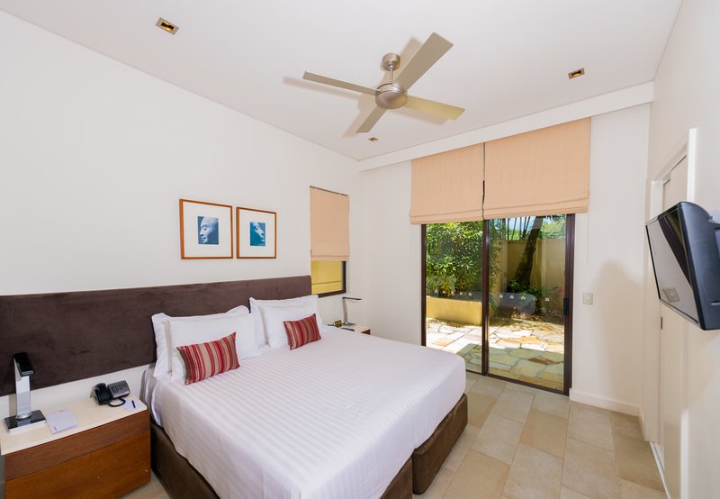 Photo - 101/5 Triton Street, Palm Cove QLD 4879 - Image 4