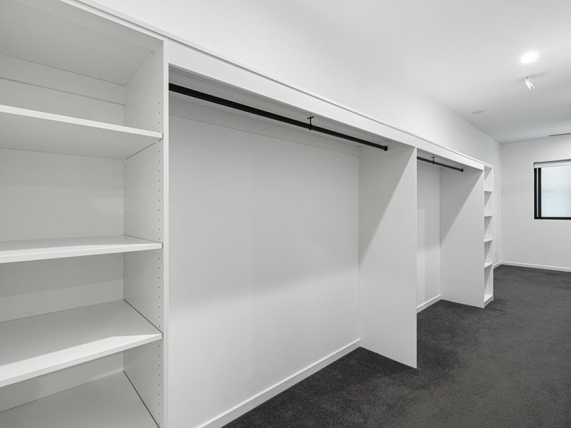 Photo - 101/580 Sherwood Road, Sherwood QLD 4075 - Image 6