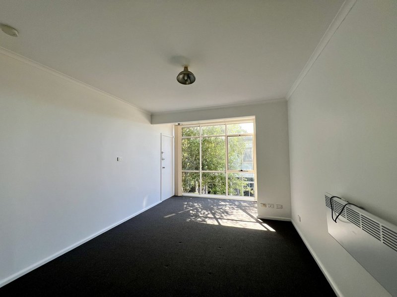 Photo - 10/159-161 Roslyn Road, Belmont VIC 3216 - Image 5