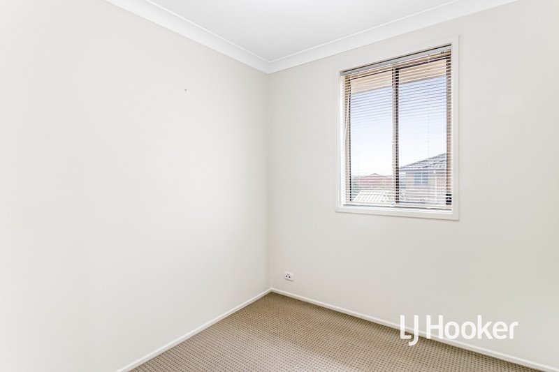 Photo - 10/16-18 Edwin Place, Glenwood NSW 2768 - Image 4