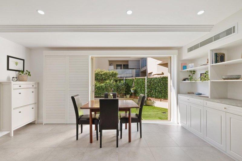 Photo - 10/16-18 Frazer Street, Collaroy NSW 2097 - Image 3