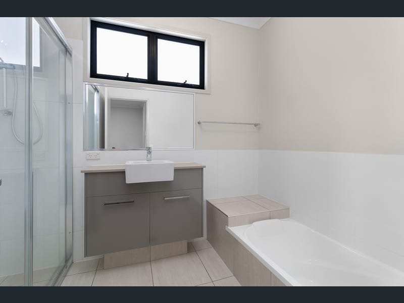 Photo - 10/16 Cambridge Street, Carina QLD 4152 - Image 2