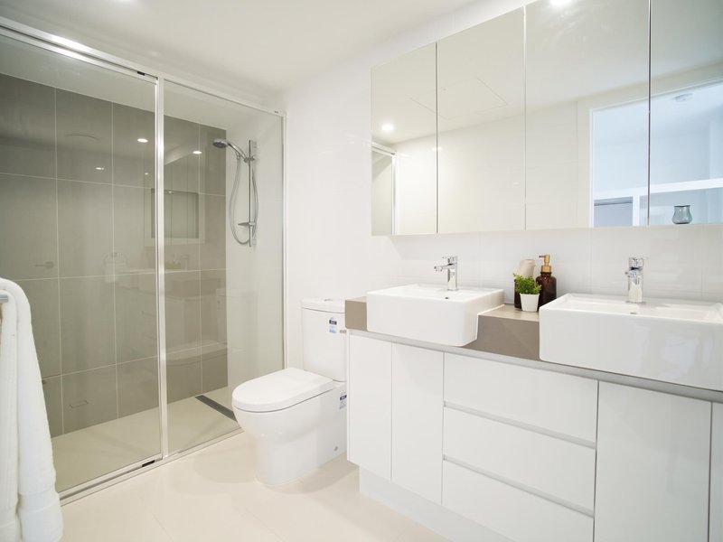 Photo - 10/16 Kings Road, Taringa QLD 4068 - Image 7