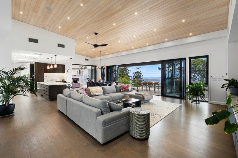 Photo - 10/163 Curtis Road, Tamborine Mountain QLD 4272 - Image 2