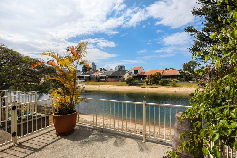 10/17-19 Aquila Court, Mermaid Waters QLD 4218