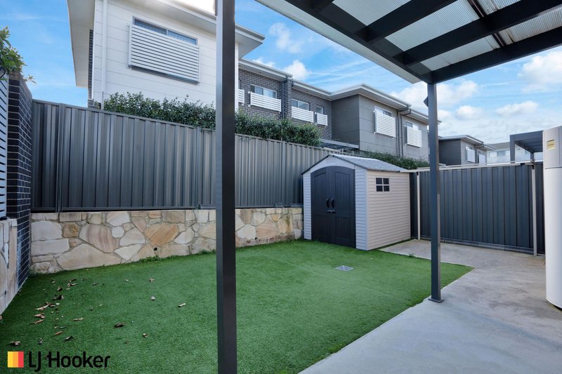 Photo - 10/17 Billabong Street, Lawson ACT 2617 - Image 11