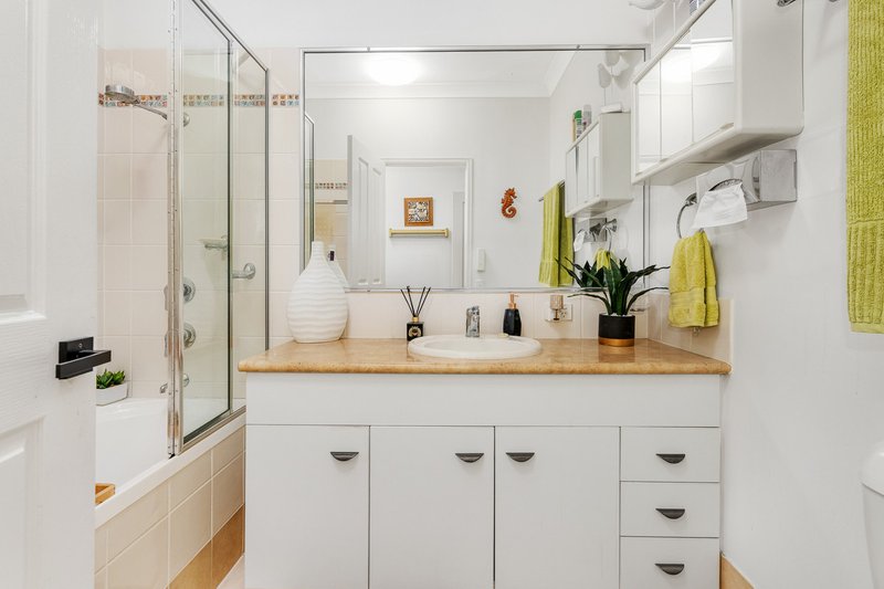 Photo - 10/17 Spencer Street, Aspley QLD 4034 - Image 9