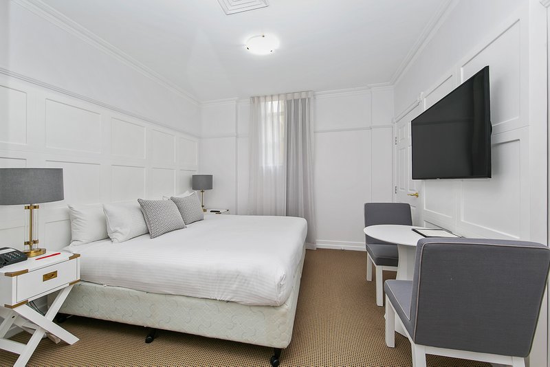 Photo - 1017/255 Ann Street, Brisbane City QLD 4000 - Image 1