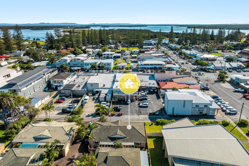 Photo - 10/17A Beach Street, Yamba NSW 2464 - Image 11