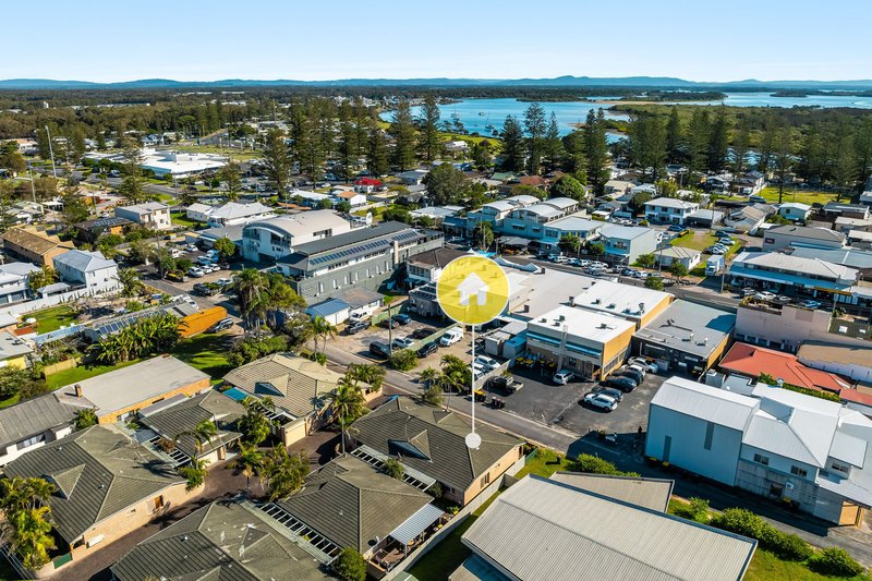 Photo - 10/17A Beach Street, Yamba NSW 2464 - Image 14