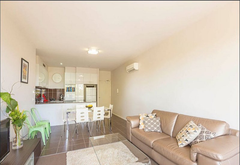Photo - 10/18 De Burgh Street, Lyneham ACT 2602 - Image 1