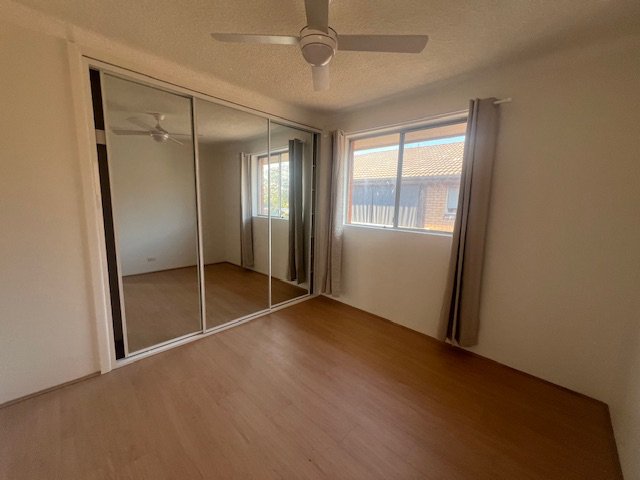 Photo - 10/18 Drummond Street, Warwick Farm NSW 2170 - Image 5