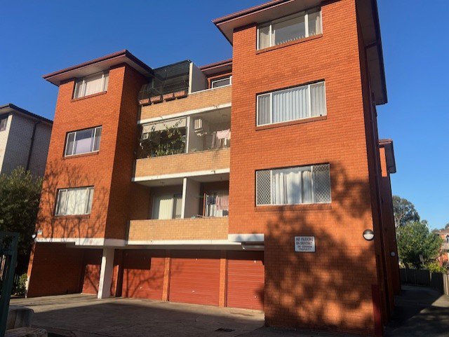 Photo - 10/18 Drummond Street, Warwick Farm NSW 2170 - Image 10