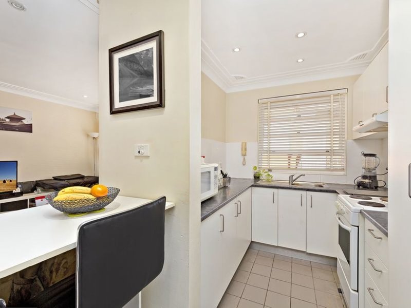 Photo - 10/18 Orpington Street, Ashfield NSW 2131 - Image 2