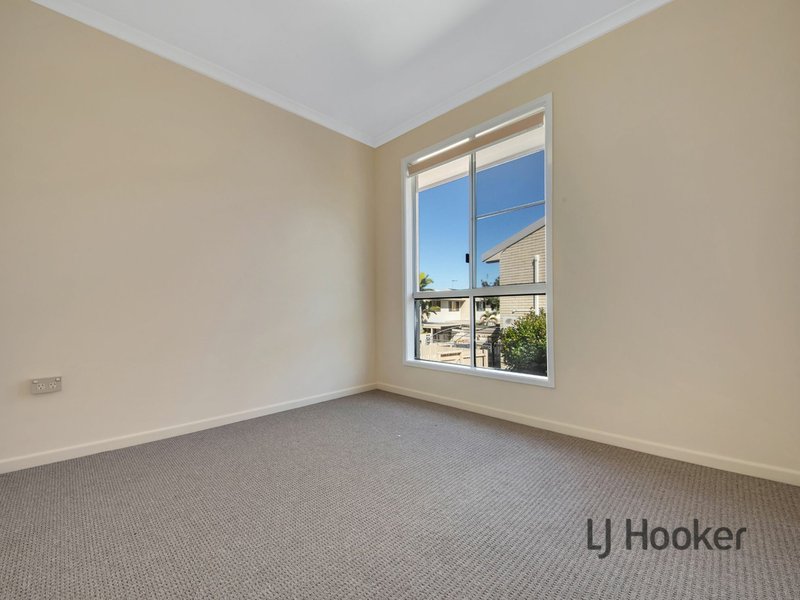 Photo - 10/18 Parkside Street, Tannum Sands QLD 4680 - Image 11