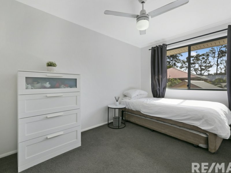 Photo - 10/18 Tallebudgera Creek Road, Burleigh Heads QLD 4220 - Image 12