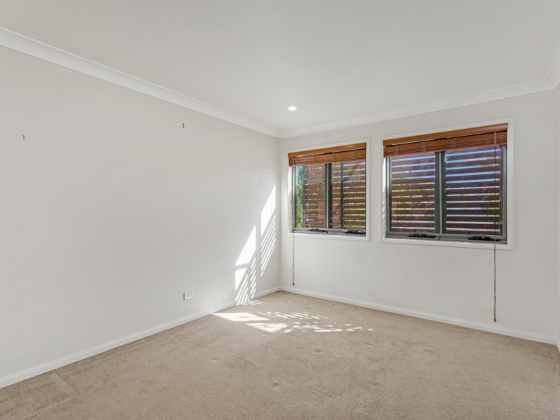 Photo - 1018/1 The Cove Cres , Carrara QLD 4211 - Image 14