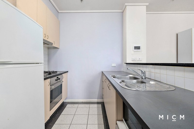 Photo - 101/83 Whiteman Street, Southbank VIC 3006 - Image 4
