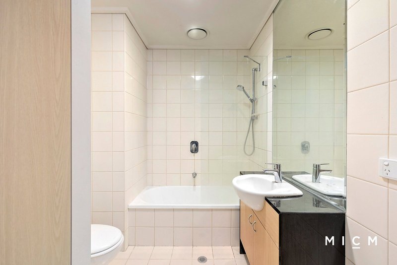 Photo - 101/83 Whiteman Street, Southbank VIC 3006 - Image 7