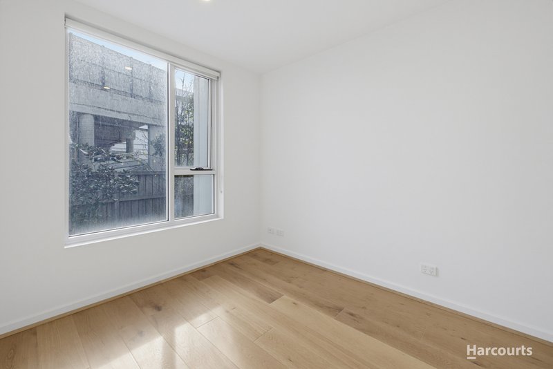 Photo - 101/88 Tram Road, Doncaster VIC 3108 - Image 5