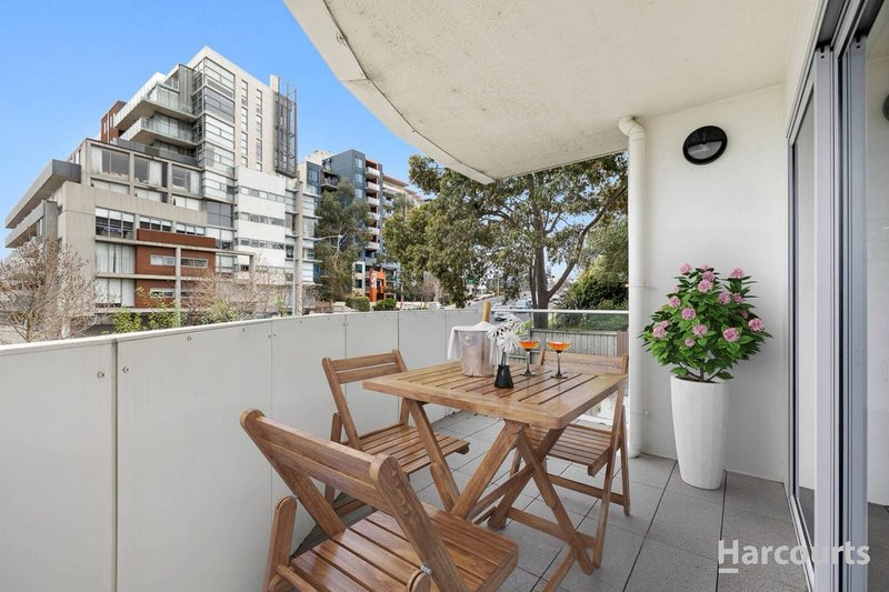 Photo - 101/88 Tram Road, Doncaster VIC 3108 - Image 9