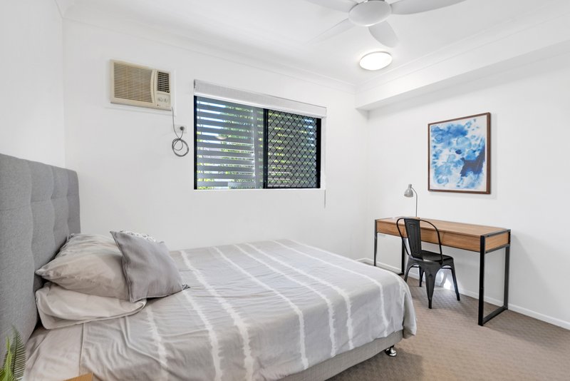 Photo - 10/19-21 Pembroke Street, Parramatta Park QLD 4870 - Image 9