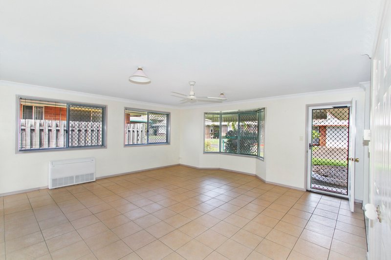 Photo - 10/19 Arwen Street, Maroochydore QLD 4558 - Image 3