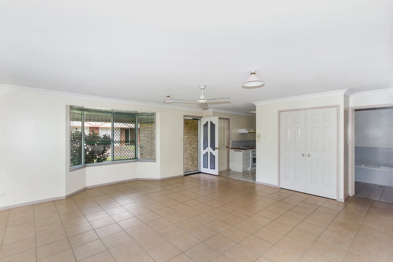 Photo - 10/19 Arwen Street, Maroochydore QLD 4558 - Image 4