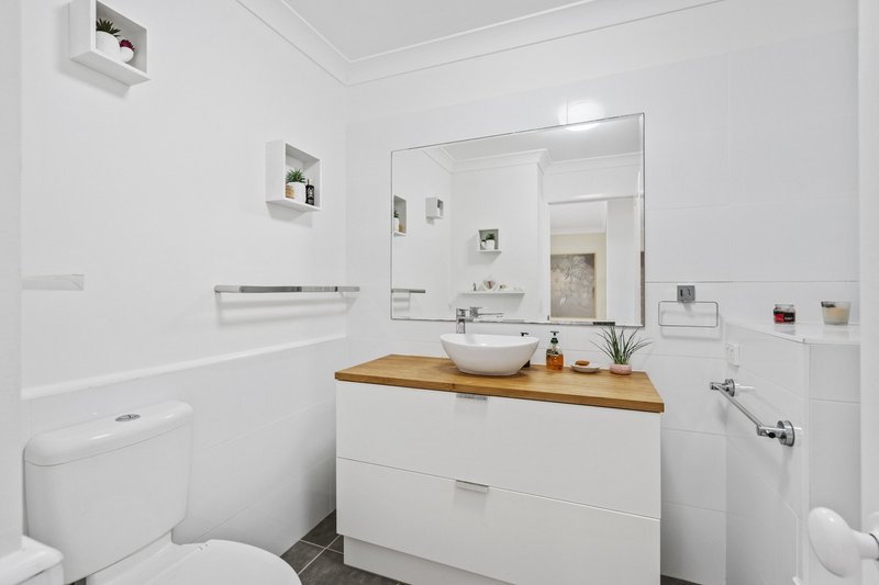 Photo - 10/19 Doyalson Place, Helensvale QLD 4212 - Image 9