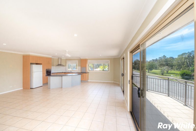 Photo - 10/19 Fairway Crescent, Forster NSW 2428 - Image 5