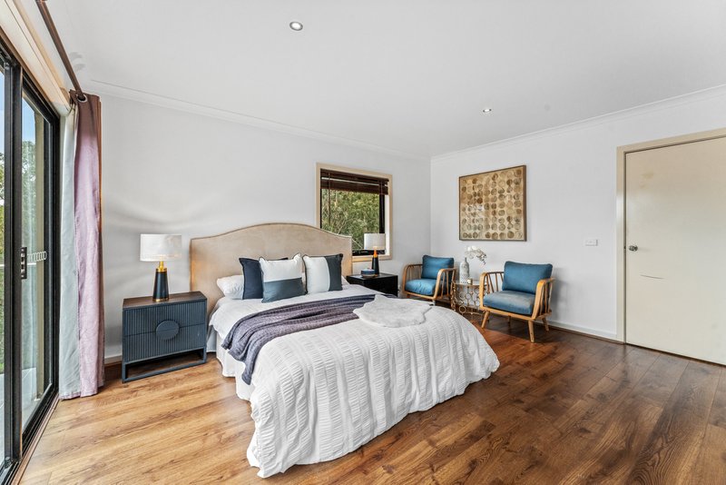 Photo - 10/19 Hughes Street, Burwood VIC 3125 - Image 7