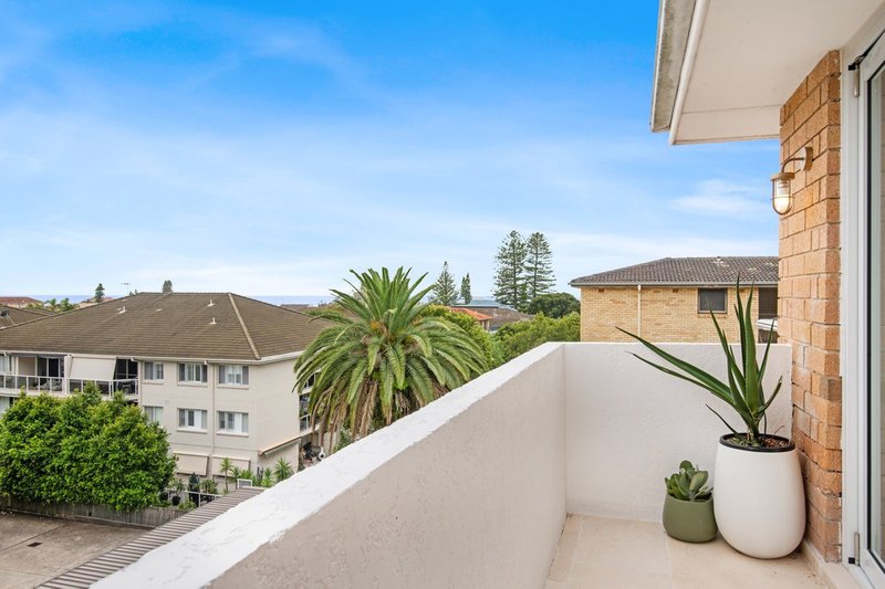 Photo - 10/19 Stuart Street, Collaroy NSW 2097 - Image 3