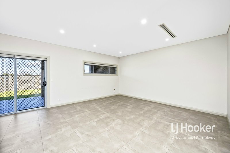 Photo - 101a Canal Road, Greystanes NSW 2145 - Image 2