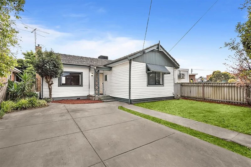 Photo - 101A Royal Parade, Reservoir VIC 3073 - Image 4