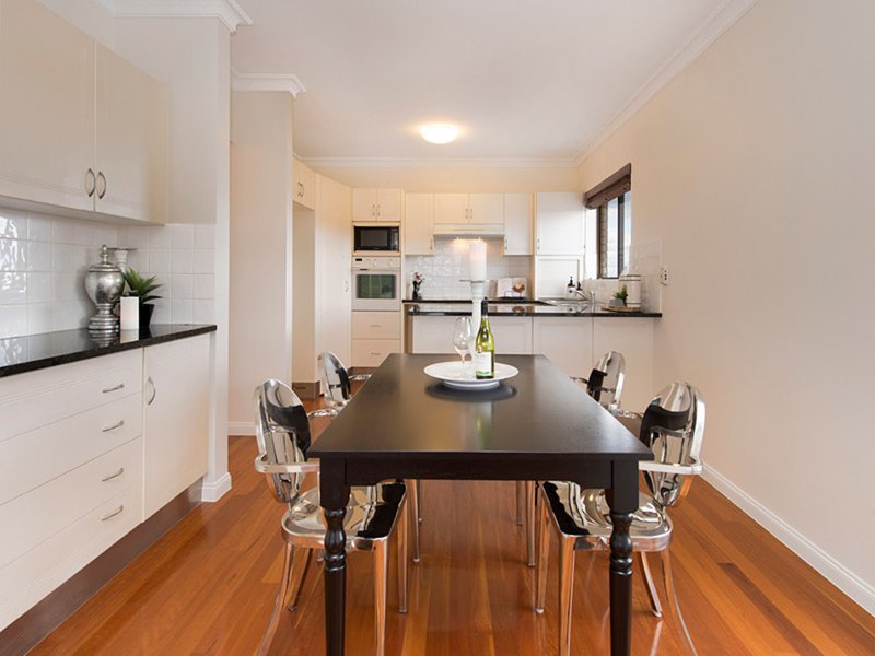 Photo - 101A/32 Swann Road, Taringa QLD 4068 - Image 6