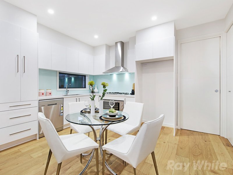 Photo - 101B Wanda Street, Mulgrave VIC 3170 - Image 3