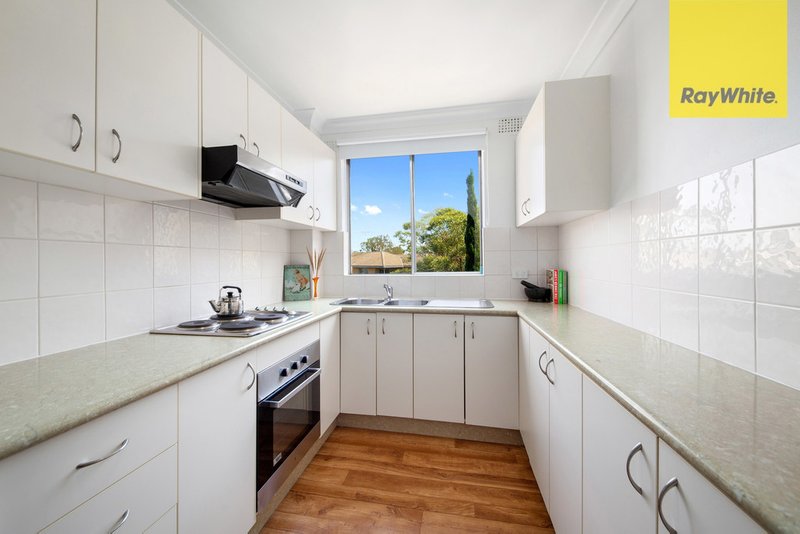 Photo - 10/2-4 Curtis Street, Caringbah NSW 2229 - Image 3