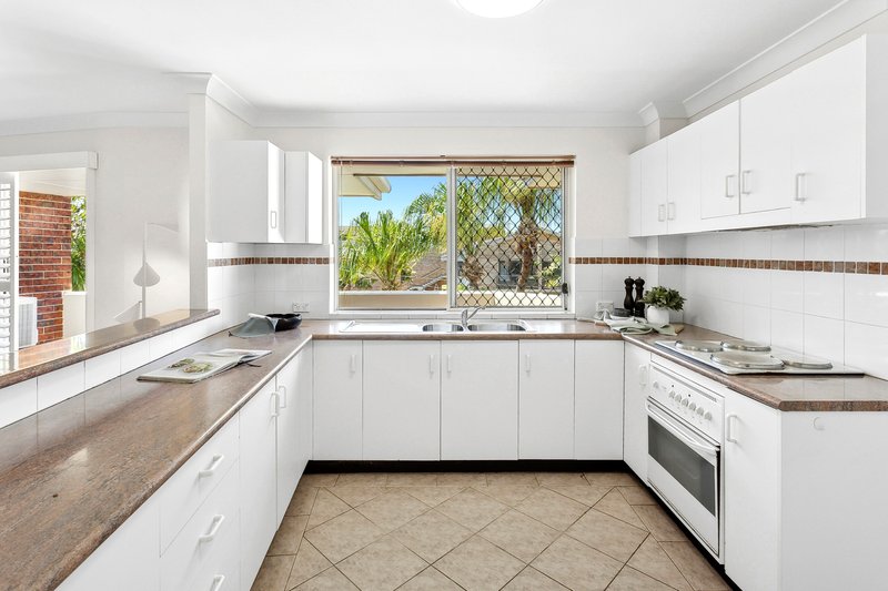 Photo - 10/2-6 Clarke Street, Narrabeen NSW 2101 - Image 3